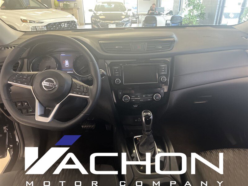 2020 Nissan Rogue SV - Photo 11 - Attleboro, MA 02703