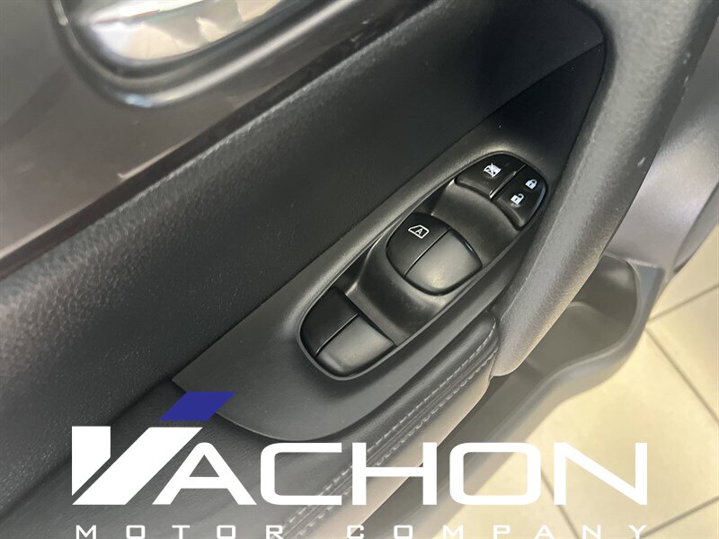 2020 Nissan Rogue SV - Photo 8 - Attleboro, MA 02703