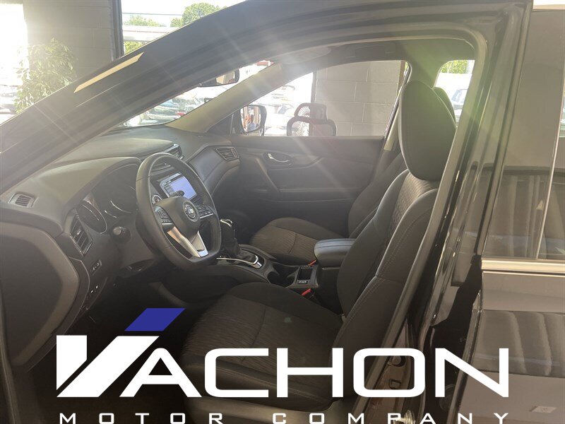 2020 Nissan Rogue SV - Photo 9 - Attleboro, MA 02703