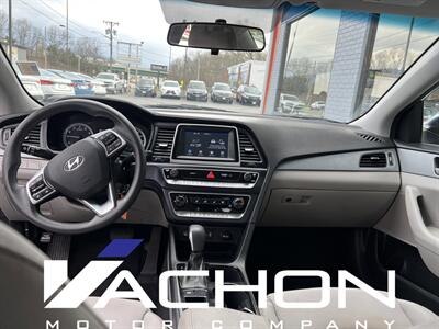 2019 Hyundai SONATA SE   - Photo 10 - Attleboro, MA 02703