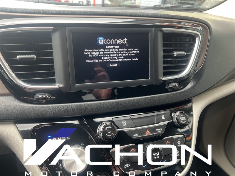 2020 Chrysler Voyager LX - Photo 14 - Attleboro, MA 02703