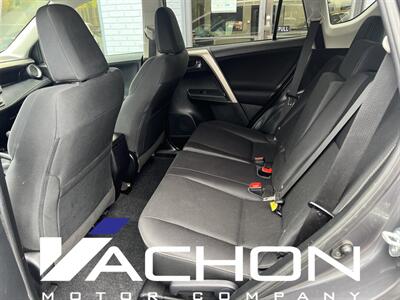 2015 Toyota RAV4 XLE - Photo 10 - Attleboro, MA 02703