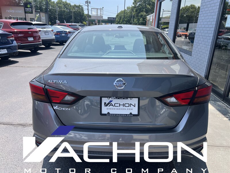 2020 Nissan Altima 2.5 S - Photo 5 - Attleboro, MA 02703