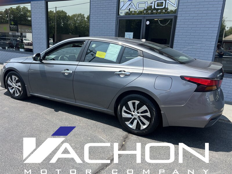 2020 Nissan Altima 2.5 S - Photo 4 - Attleboro, MA 02703