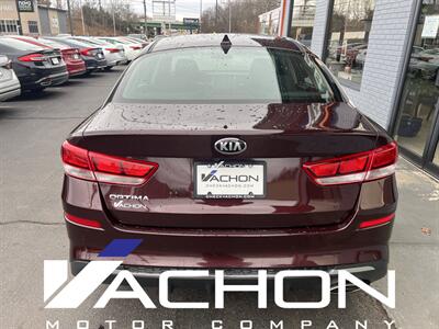 2019 Kia Optima LX   - Photo 5 - Attleboro, MA 02703