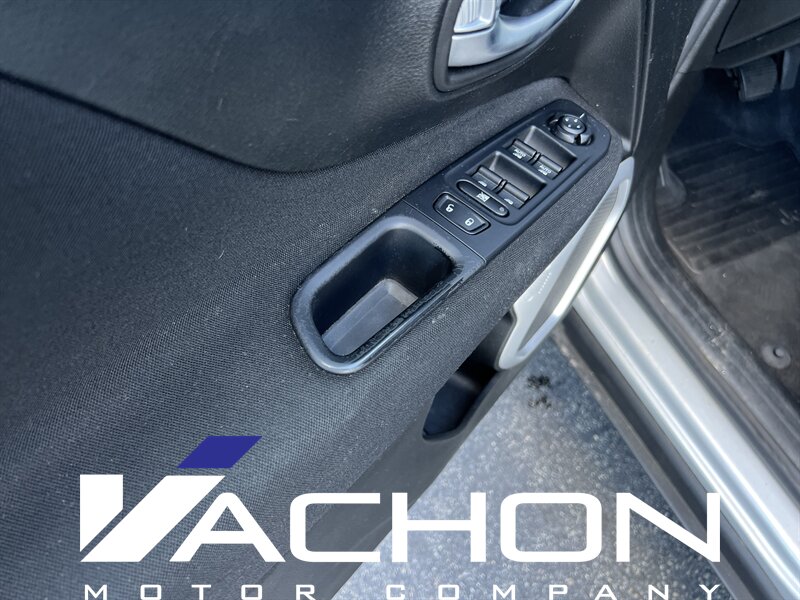 2019 Jeep Renegade Sport - Photo 8 - Attleboro, MA 02703