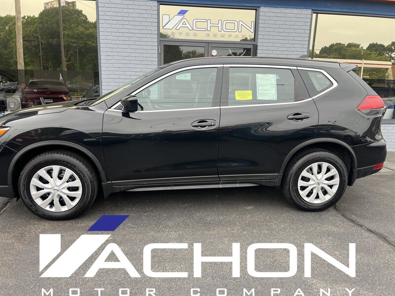 2017 Nissan Rogue S - Photo 3 - Attleboro, MA 02703