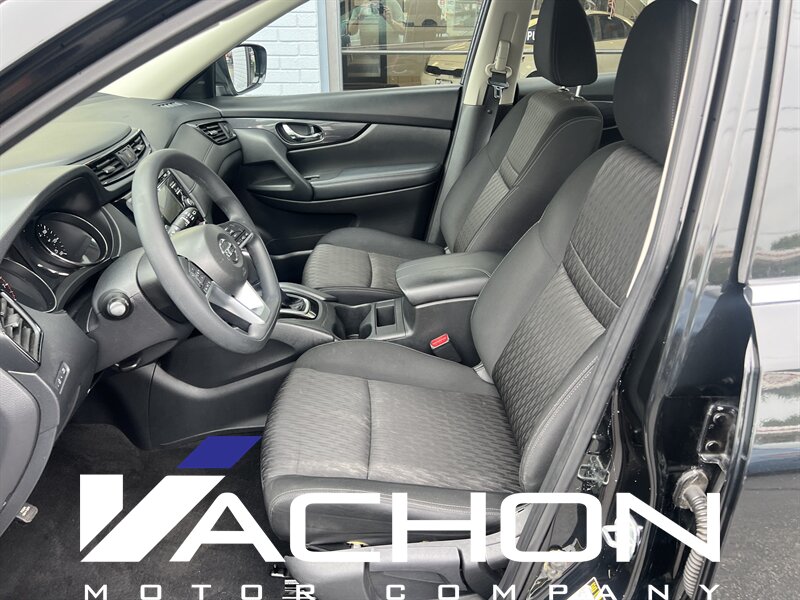 2017 Nissan Rogue S - Photo 9 - Attleboro, MA 02703