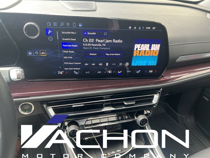 2024 Chevrolet Traverse AWD Z71 - Photo 15 - Attleboro, MA 02703