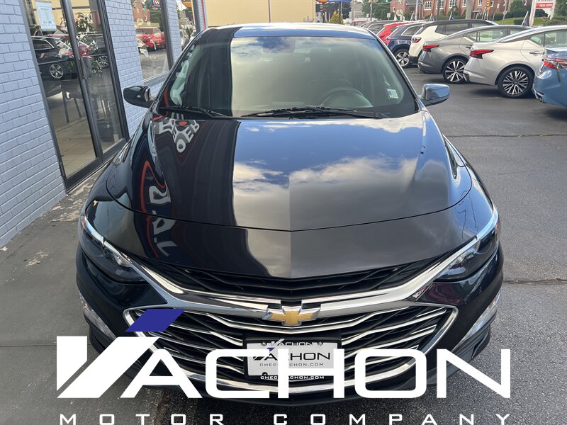 2023 Chevrolet Malibu LT - Photo 2 - Attleboro, MA 02703