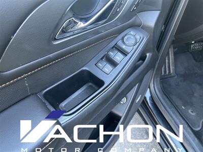 2018 Chevrolet Traverse Premier   - Photo 8 - Attleboro, MA 02703