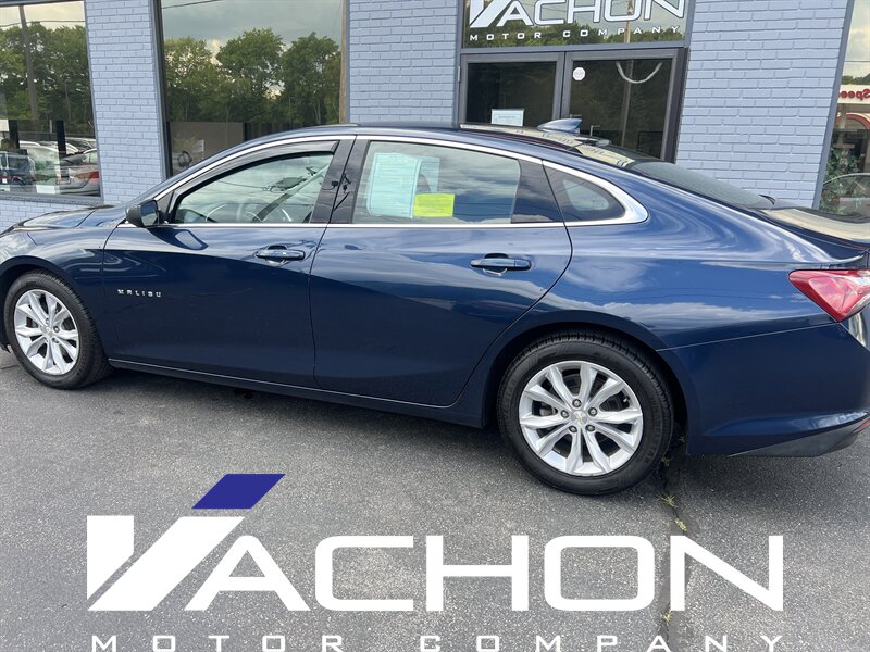 2021 Chevrolet Malibu LT - Photo 4 - Attleboro, MA 02703