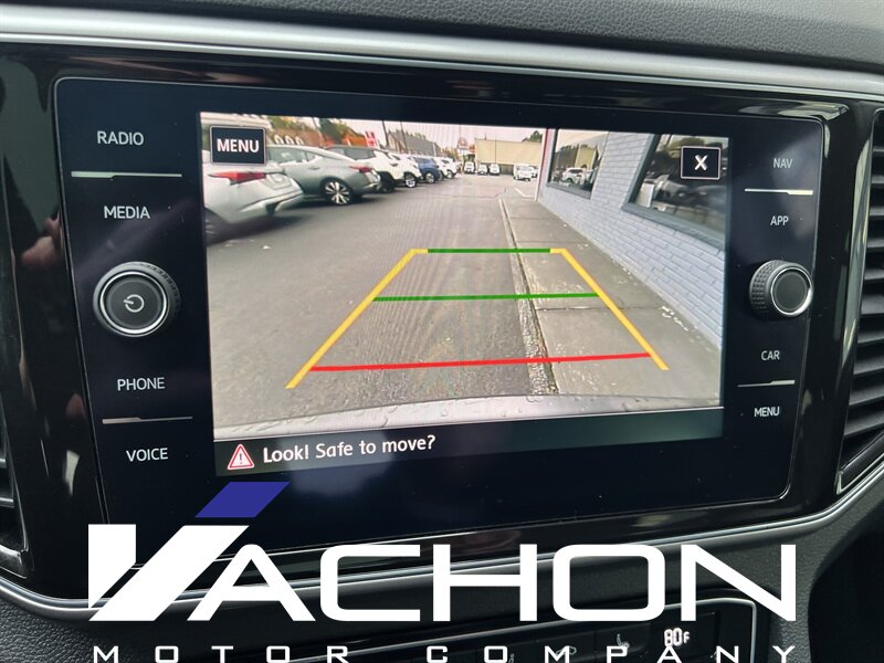 2019 Volkswagen Atlas 3.6L V6 SEL - Photo 18 - Attleboro, MA 02703