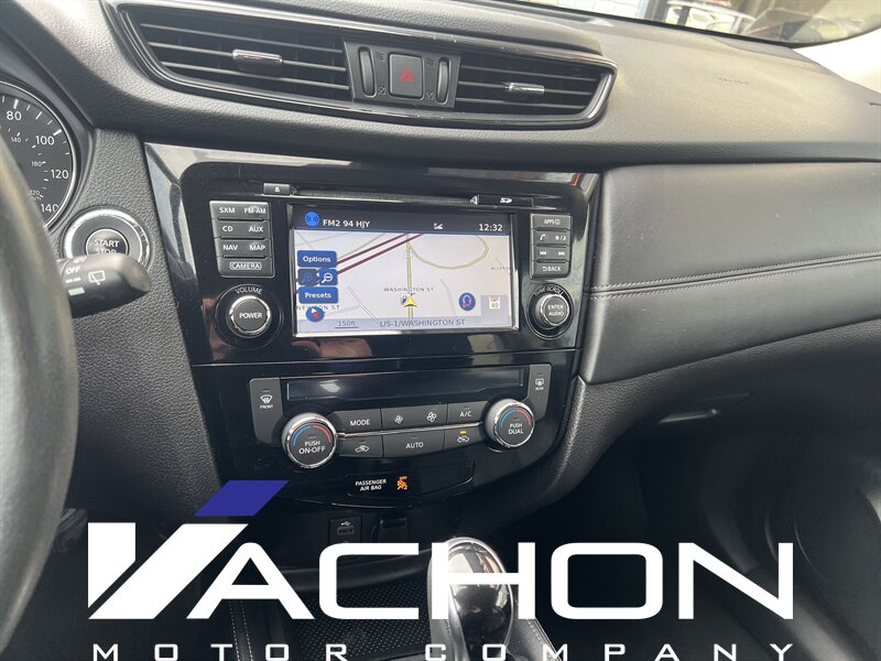 2017 Nissan Rogue SL - Photo 12 - Attleboro, MA 02703