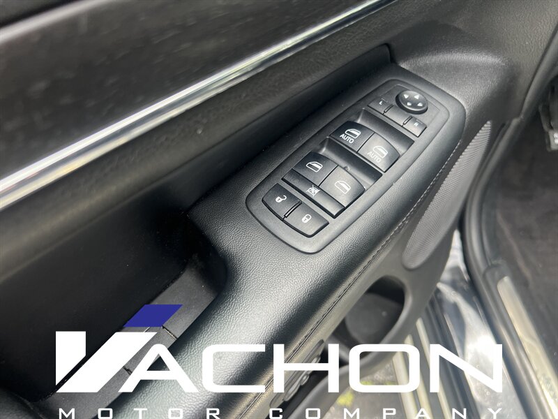 2018 Jeep Grand Cherokee Limited - Photo 8 - Attleboro, MA 02703