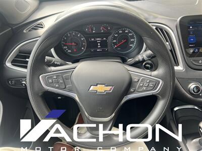 2022 Chevrolet Malibu LT   - Photo 13 - Attleboro, MA 02703