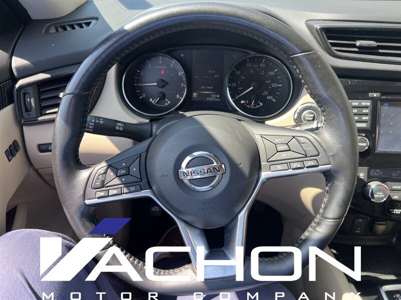 2017 Nissan Rogue SL - Photo 13 - Attleboro, MA 02703