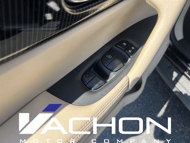 2017 Nissan Rogue SL - Photo 8 - Attleboro, MA 02703