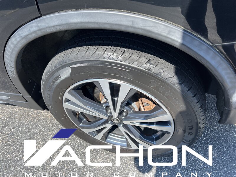 2017 Nissan Rogue SL - Photo 6 - Attleboro, MA 02703