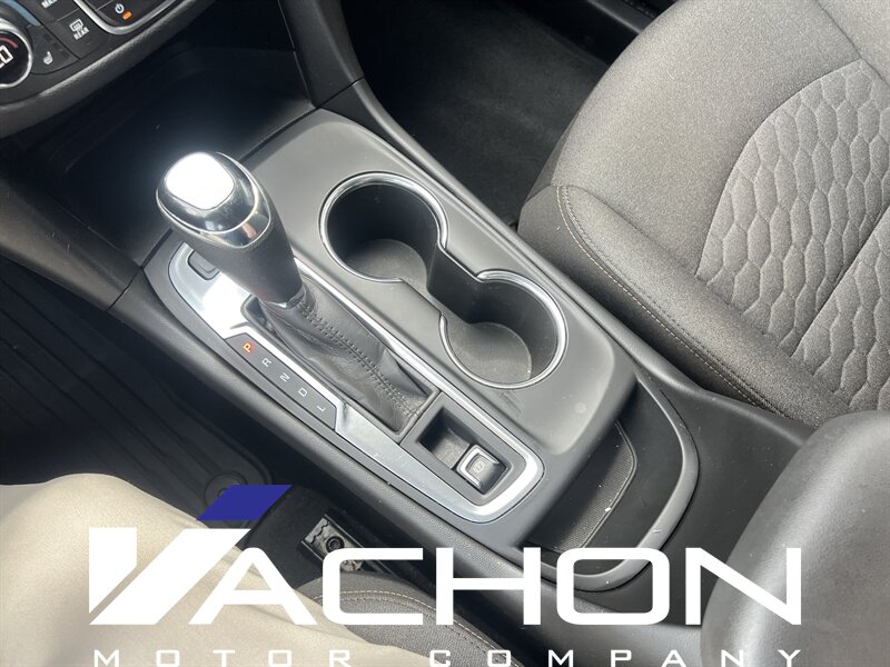2020 Chevrolet Equinox LT - Photo 14 - Attleboro, MA 02703