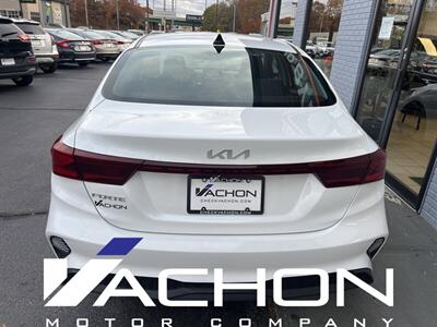 2023 Kia Forte LXS   - Photo 5 - Attleboro, MA 02703