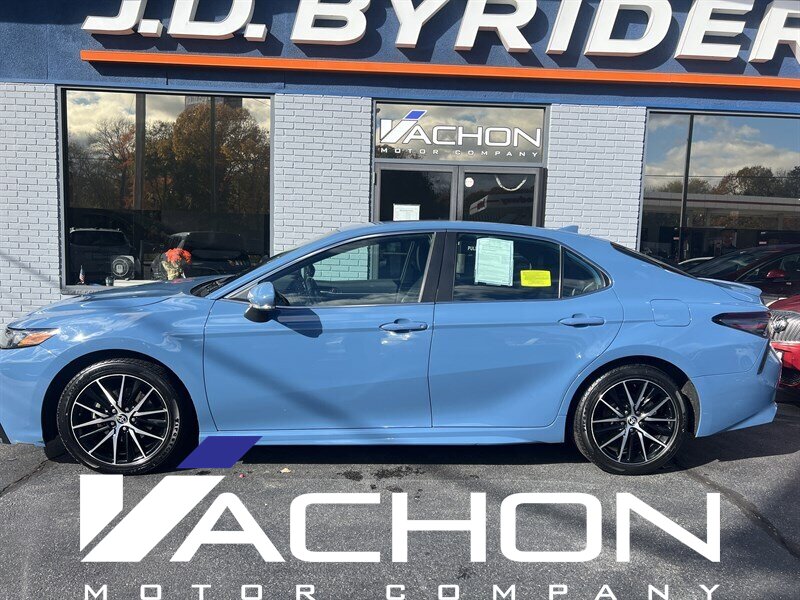 2023 Toyota Camry SE - Photo 3 - Attleboro, MA 02703