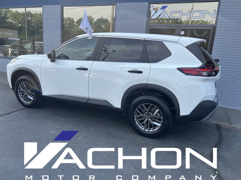 2023 Nissan Rogue S - Photo 4 - Attleboro, MA 02703