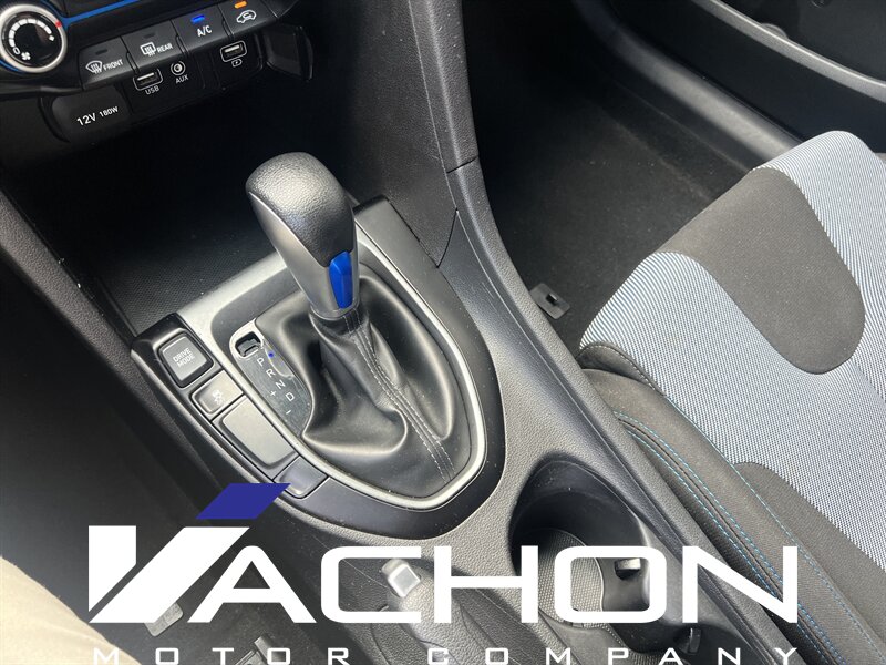 2019 Hyundai VELOSTER 2.0 - Photo 12 - Attleboro, MA 02703