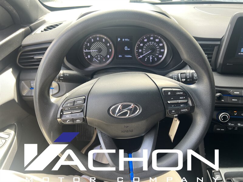 2019 Hyundai VELOSTER 2.0 - Photo 10 - Attleboro, MA 02703