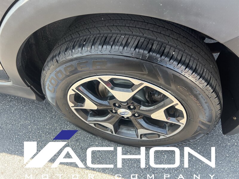 2018 Subaru Crosstrek Premium - Photo 6 - Attleboro, MA 02703