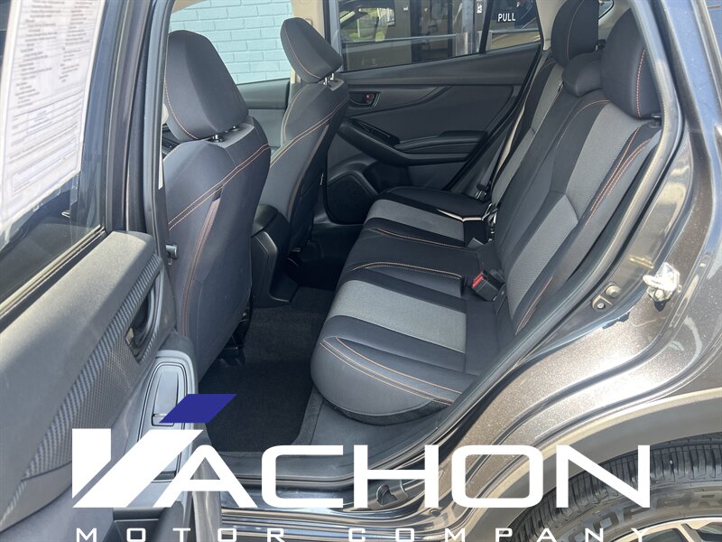 2018 Subaru Crosstrek Premium - Photo 10 - Attleboro, MA 02703