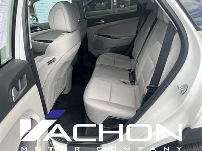 2017 Hyundai TUCSON SE   - Photo 10 - Attleboro, MA 02703
