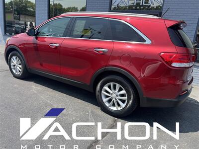 2017 Kia Sorento LX   - Photo 4 - Attleboro, MA 02703