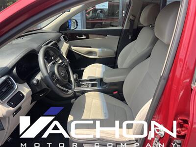 2017 Kia Sorento LX   - Photo 9 - Attleboro, MA 02703