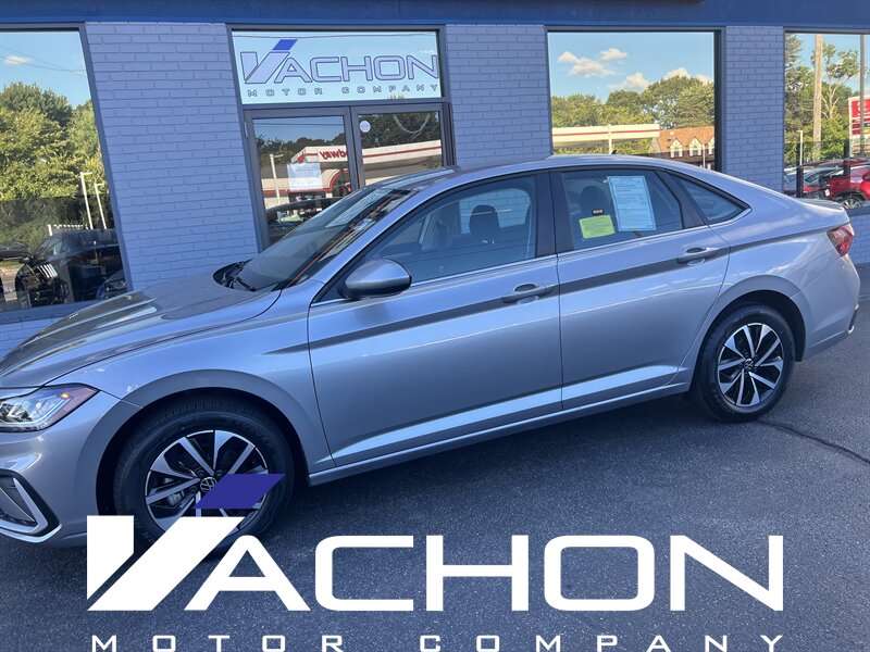 2025 Volkswagen Jetta S  