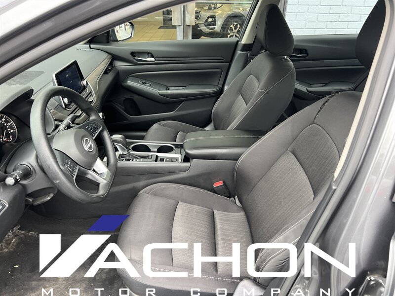2024 Nissan Altima 2.5 SV - Photo 8 - Attleboro, MA 02703
