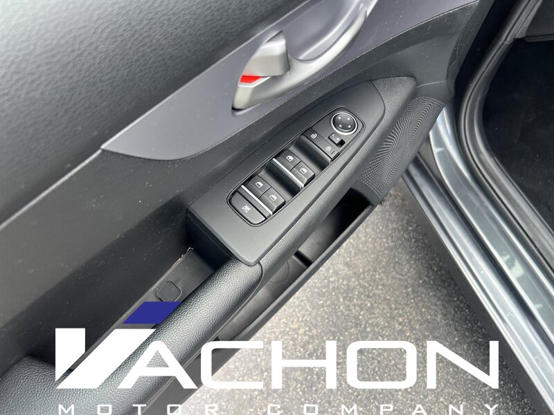 2022 Kia Forte LXS - Photo 7 - Attleboro, MA 02703