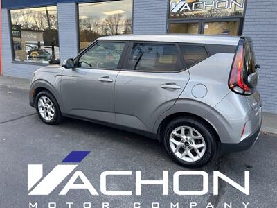 2023 Kia Soul LX - Photo 4 - Attleboro, MA 02703