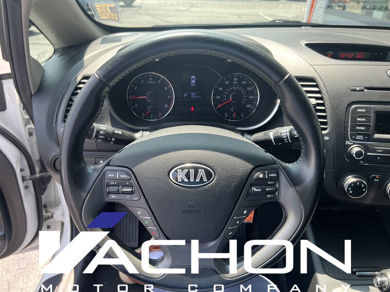 2015 Kia Forte EX - Photo 11 - Attleboro, MA 02703