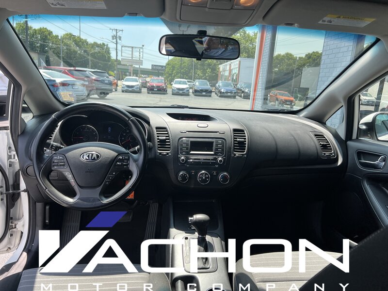 2015 Kia Forte EX - Photo 10 - Attleboro, MA 02703