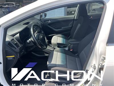 2015 Kia Forte EX - Photo 8 - Attleboro, MA 02703