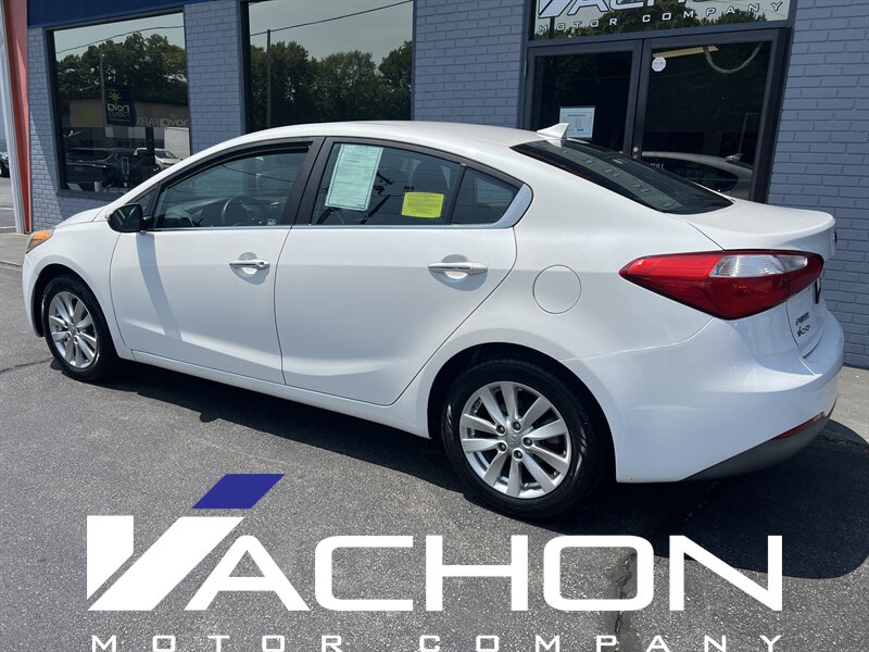 2015 Kia Forte EX - Photo 4 - Attleboro, MA 02703