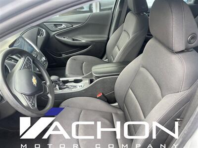 2022 Chevrolet Malibu LT   - Photo 9 - Attleboro, MA 02703