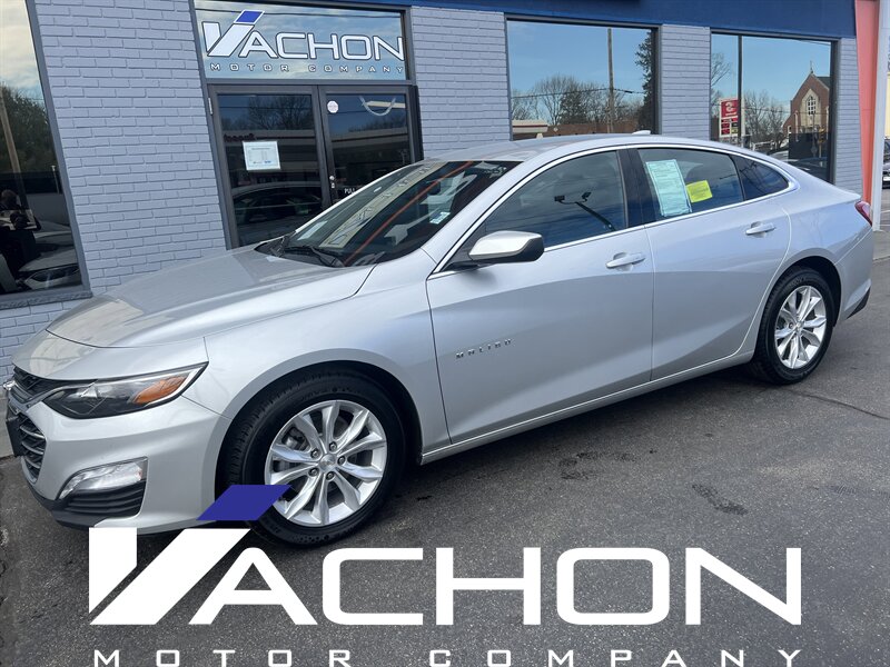 2022 Chevrolet Malibu LT   - Photo 1 - Attleboro, MA 02703
