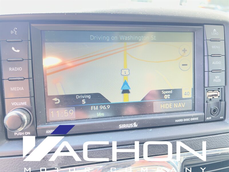 2016 Chrysler Town & Country Touring-L Anniversary Edition - Photo 19 - Attleboro, MA 02703