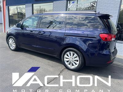 2018 Kia Sedona EX   - Photo 5 - Attleboro, MA 02703