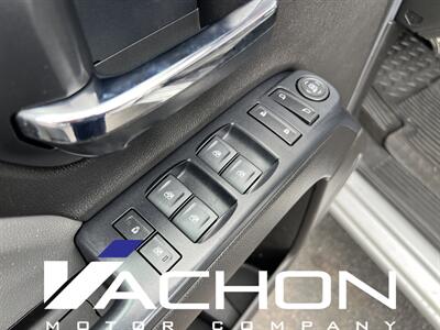 2018 Chevrolet Silverado 1500 Custom   - Photo 8 - Attleboro, MA 02703