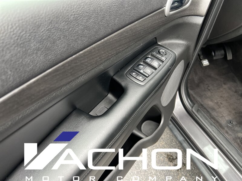 2018 Jeep Grand Cherokee Laredo E - Photo 7 - Attleboro, MA 02703