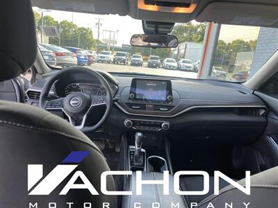 2023 Nissan Altima 2.5 SV   - Photo 11 - Attleboro, MA 02703