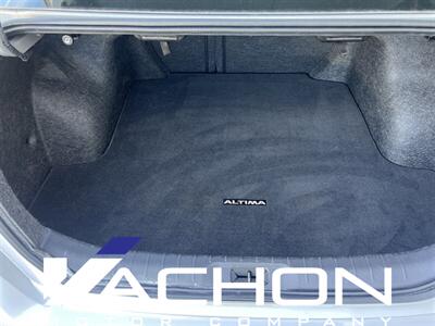 2023 Nissan Altima 2.5 SV   - Photo 7 - Attleboro, MA 02703